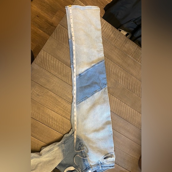 Hollister patch work distressed ultra-high rise dad jean - Picture 7 of 7